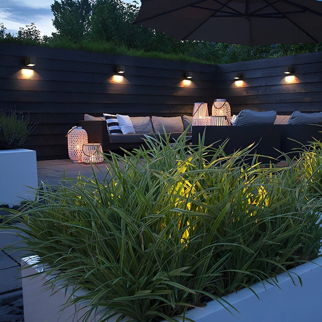 Modern Minimalist Outdoor LED Waterproof Exterior Wall Light for Courtyard Fence